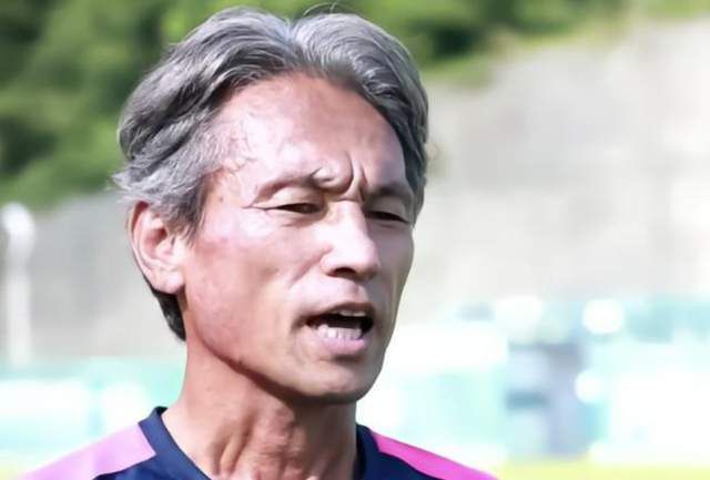 一本久道久久综合多人